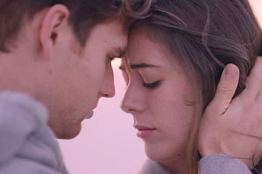 Gia đình ngăn cấm vì nghi ngờ người yêu đánh cháu tôi