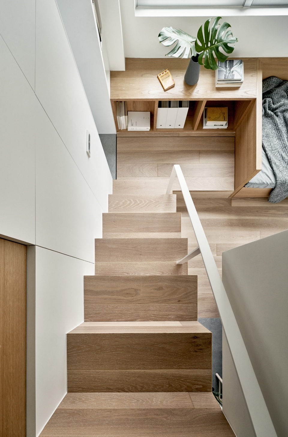 Ngỡ ngàng với căn nhà chỉ 22m2, được thiết kế gọn đến mức “nhà rộng cũng chào thua” - 4 Ngỡ ngàng với căn nhà chỉ 22m2, được thiết kế gọn đến mức “nhà rộng cũng chào thua” - 4