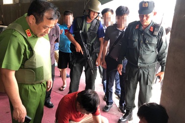 Vụ bắt 300kg ma túy ở Sài Gòn: Chiếc xe bán tải chứa "100 tỷ" trước công ty may