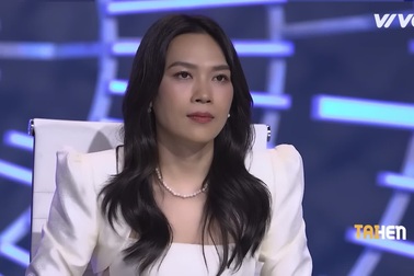 Hà An Huy thể hiện tài năng ca hát tại "Vietnam Idol"