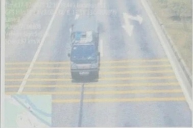 Truy tìm xe tải "mất tích" sau 21 lần vi phạm tốc độ