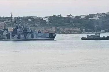 Biển Đen "tăng nhiệt", Ukraine cảnh báo hạ tàu chiến Nga