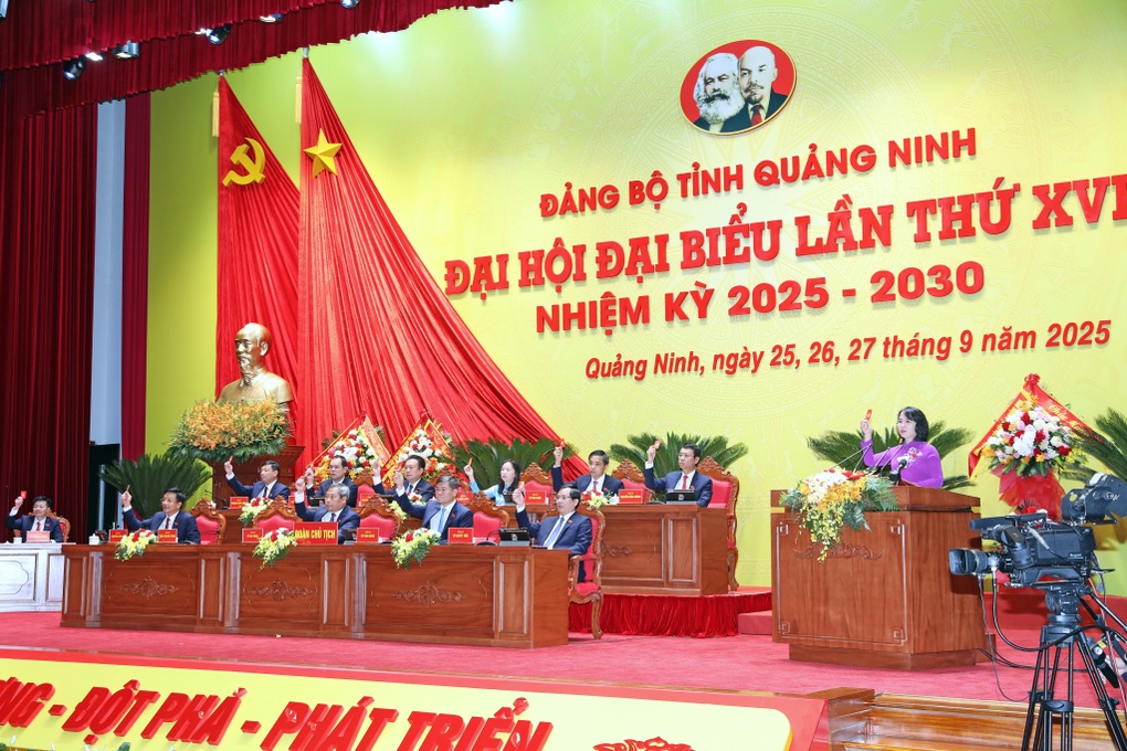 Quảng Ninh phấn đấu thành thành phố trực thuộc Trung ương trước 2030 - 1 Quảng Ninh phấn đấu thành thành phố trực thuộc Trung ương trước 2030 - 1