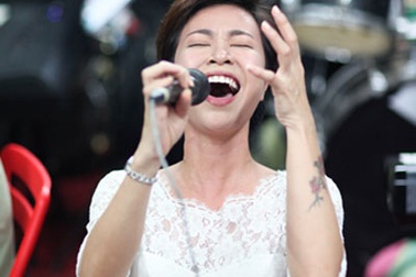 Uyên Linh sẽ cháy hết mình trong liveshow đầu tiên