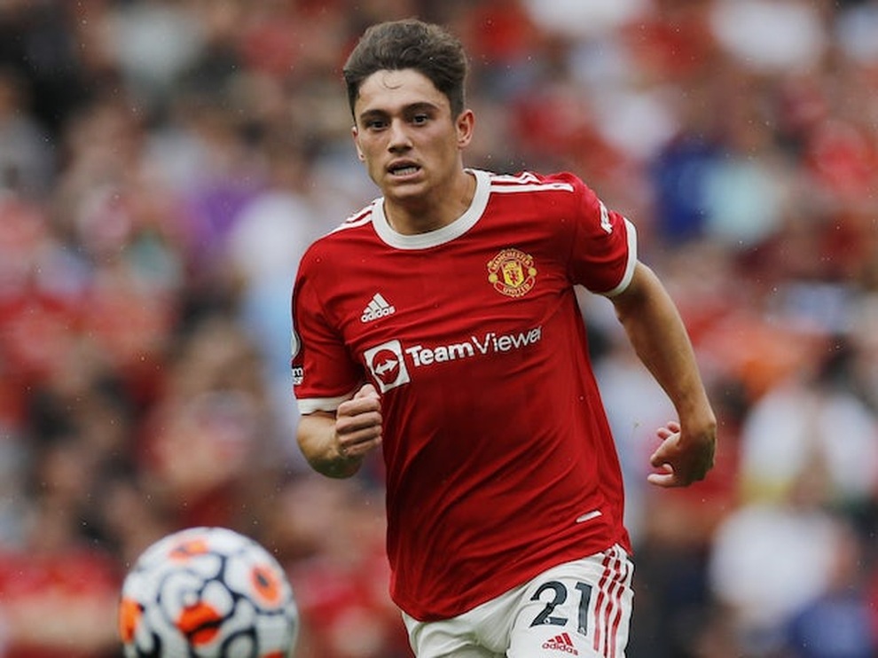 Bất ngờ với cái tên rời khỏi Man Utd sau sự xuất hiện của C.Ronaldo - 2 Bất ngờ với cái tên rời khỏi Man Utd sau sự xuất hiện của C.Ronaldo - 2