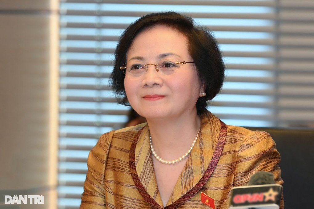Công chức rất vui khi được bỏ thi nâng ngạch, không phải tập sự 1 năm - 1 Công chức rất vui khi được bỏ thi nâng ngạch, không phải tập sự 1 năm - 1