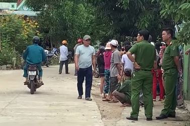 Hé lộ nguyên nhân vụ vợ chết, chồng thoi thóp trong nhà