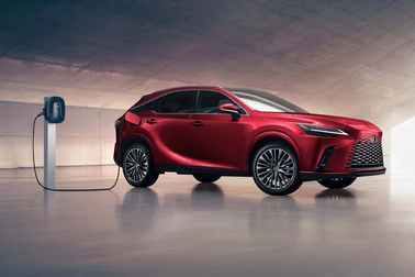 Lexus RX 450h+ chính thức "xuất quân", sở hữu các thông số ấn tượng