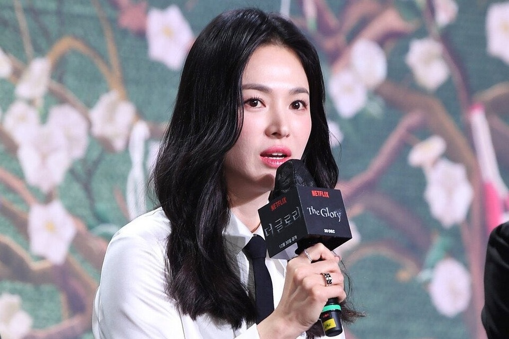 Chồng cũ đã tìm được hạnh phúc mới, Song Hye Kyo thì sao? - 6 Chồng cũ đã tìm được hạnh phúc mới, Song Hye Kyo thì sao? - 6