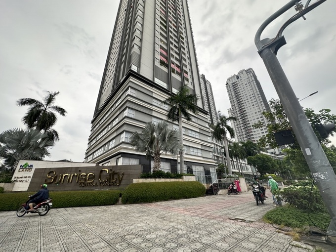 Nhiều cư dân đang sinh sống tại chung cư Sunrise City Central, quận 7, TP. HCM bức xúc và phản đối quyết liệt việc mở phòng khám đa khoa Tâm Anh không lưu trú.