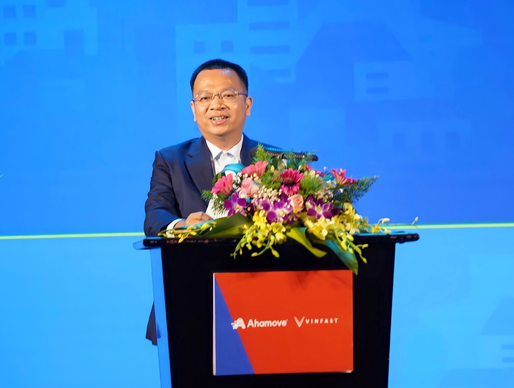 Thị trường đặt xe công nghệ thêm tân binh Ahamove và VinFast - 2 Thị trường đặt xe công nghệ thêm tân binh Ahamove và VinFast - 2