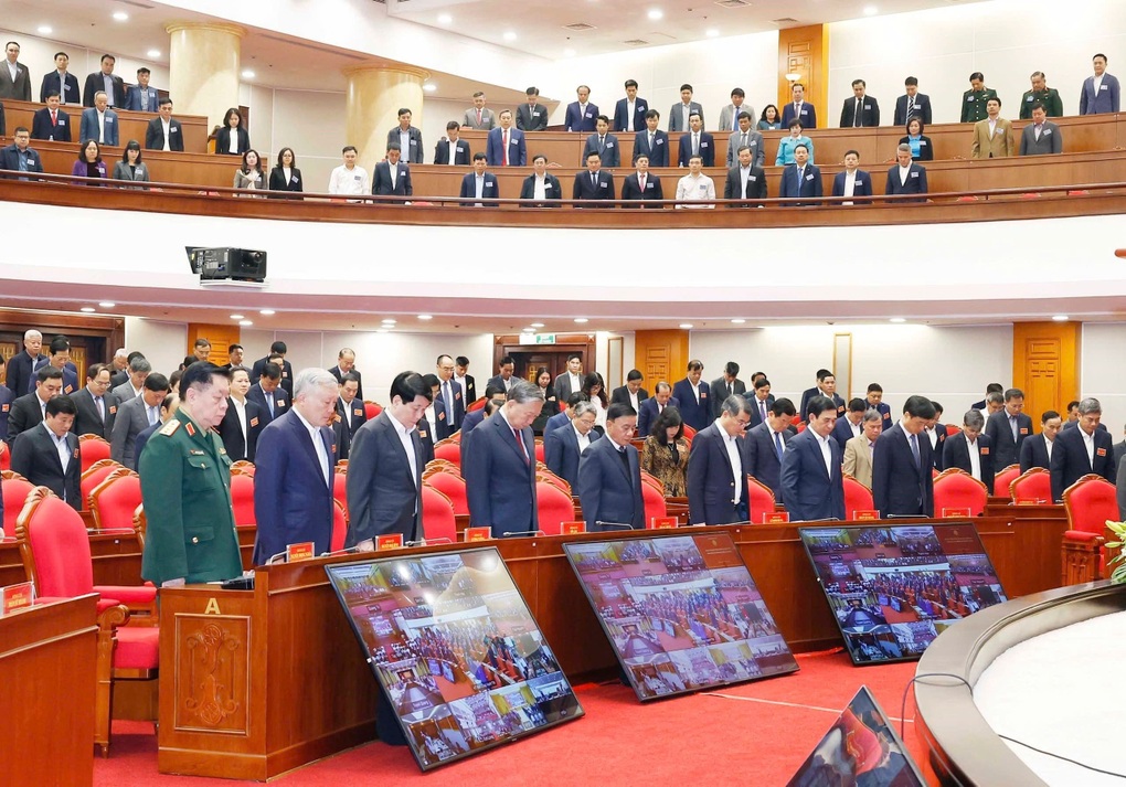 Tổng Bí thư Tô Lâm và các lãnh đạo ủng hộ đồng bào vùng bão lũ - 1