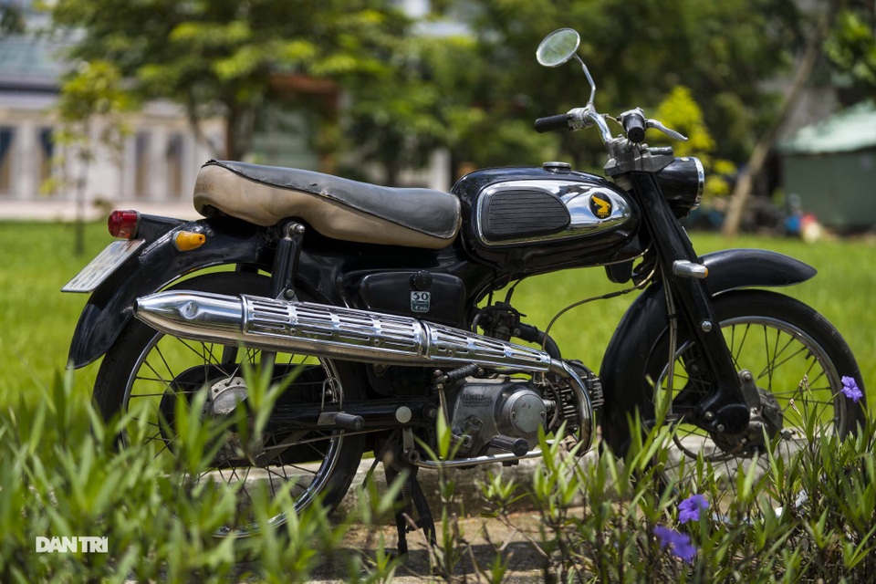 Xe máy Honda S-50 đời 1965 hiếm hoi ở Sài Gòn - 1 Xe máy Honda S-50 đời 1965 hiếm hoi ở Sài Gòn - 1