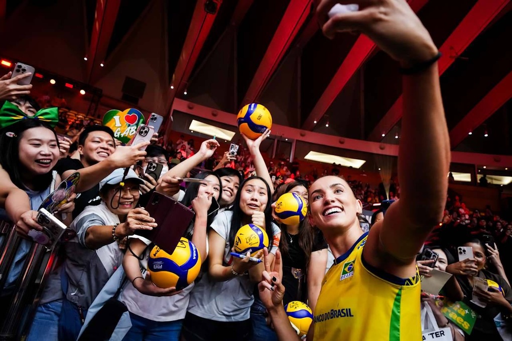Die bezaubernde Schönheit der Volleyball-Mädchen bei der Weltmeisterschaft - 2 Vẻ đẹp quyến rũ của những cô gái bóng chuyền tại giải vô địch thế giới - 2