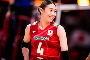 Nữ VĐV bóng chuyền xinh đẹp Nhật Bản gây sốt tại giải thế giới