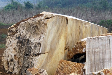 Tỉnh Nghệ An đề nghị Bộ TNMT xem xét việc tính tiền cấp quyền khai thác khoáng sản