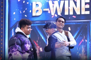 B-Wine đánh bại Pjpo, Xám, Sol7 tại bảng A giành vé đầu tiên vào chung kết