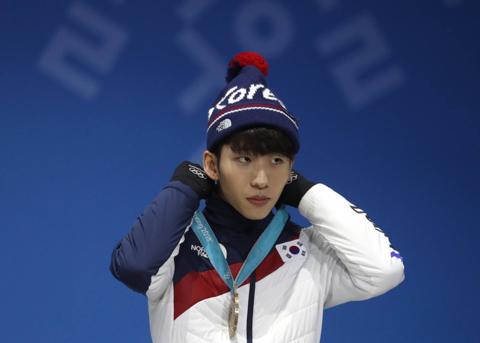 Nhà vô địch Olympic đầy tai tiếng của Hàn Quốc nhập tịch... Trung Quốc - 2 Nhà vô địch Olympic đầy tai tiếng của Hàn Quốc nhập tịch... Trung Quốc - 2