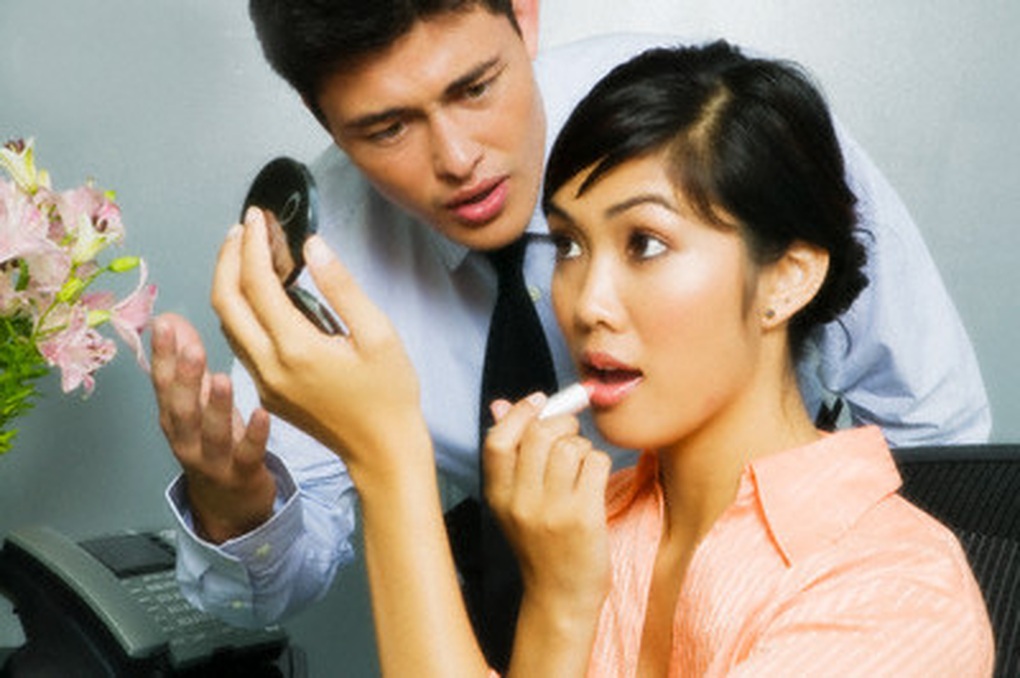 Trót khen bạn cũ xinh đẹp, tôi phải hứng chịu rắc rối cả đời - 1 Trót khen bạn cũ xinh đẹp, tôi phải hứng chịu rắc rối cả đời - 1