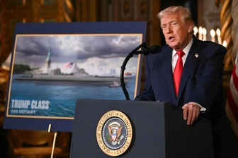 Mỹ hé lộ tàu chiến lớp Trump trong "Hạm đội Vàng"