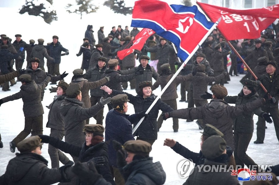 Ông Kim Jong-un khai trương “thành phố của nền văn minh hiện đại” cạnh núi thiêng - 7 Ông Kim Jong-un khai trương “thành phố của nền văn minh hiện đại” cạnh núi thiêng - 7