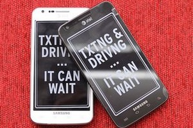 Khám phá Galaxy S II phiên bản Skyrocket tại Việt Nam