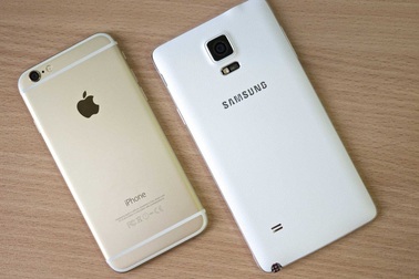 Apple đang làm giàu cho Samsung