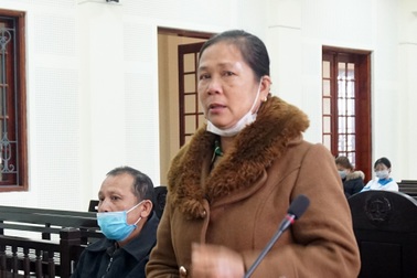 Chuyến xuất ngoại đi làm "chui" nhớ đời của... cặp vợ chồng U50