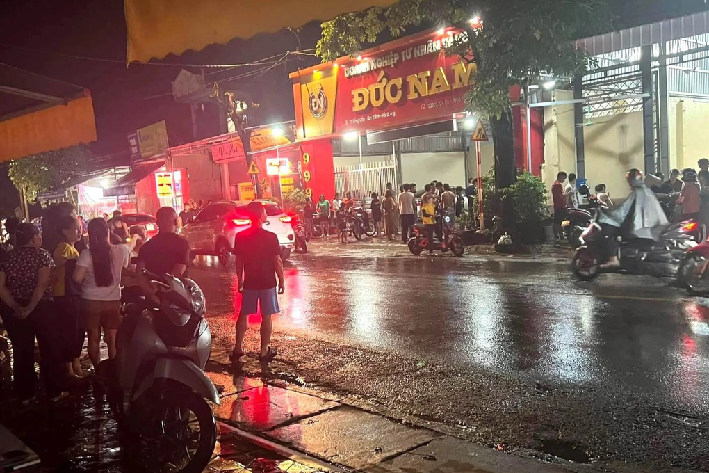 Xét xử lưu động vụ nổ súng cướp tiệm vàng rúng động ở Hải Dương - 1 Xét xử lưu động vụ nổ súng cướp tiệm vàng rúng động ở Hải Dương - 1