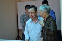 Muốn ghi hình cán bộ tiếp dân phải xin phép: Làm đúng, sao phải sợ?