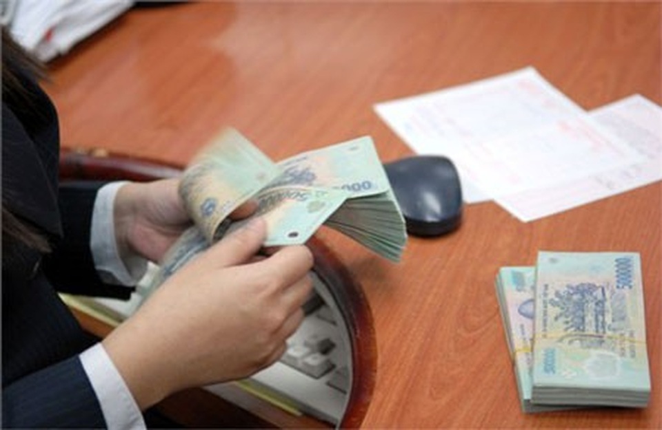 Lãi suất siêu rẻ, ngân hàng tăng cường vay mượn gần 200.000 tỷ đồng/ngày - 1 Lãi suất siêu rẻ, ngân hàng tăng cường vay mượn gần 200.000 tỷ đồng/ngày - 1