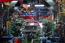 Truy thu thuế với các liên doanh ô tô: Mâu thuẫn từ chính sách