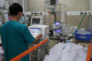 Bị đâm xuyên tim, thấu phổi nam thanh niên may mắn thoát chết