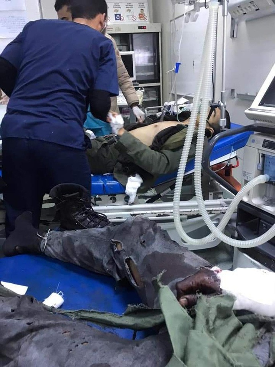 Thủ đô Tripoli của Libya nguy ngập, bị tấn công từ nhiều hướng - 1 Thủ đô Tripoli của Libya nguy ngập, bị tấn công từ nhiều hướng - 1