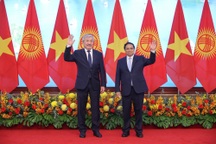 Việt Nam và Kyrgyzstan hướng tới nâng cấp quan hệ lên Đối tác Toàn diện
