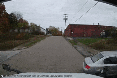 Lùi xe khó hay dễ?