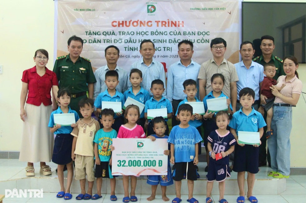 Bạn đọc Dân trí nhận đỡ đầu, chắp cánh ước mơ học sinh trên đảo Cồn Cỏ