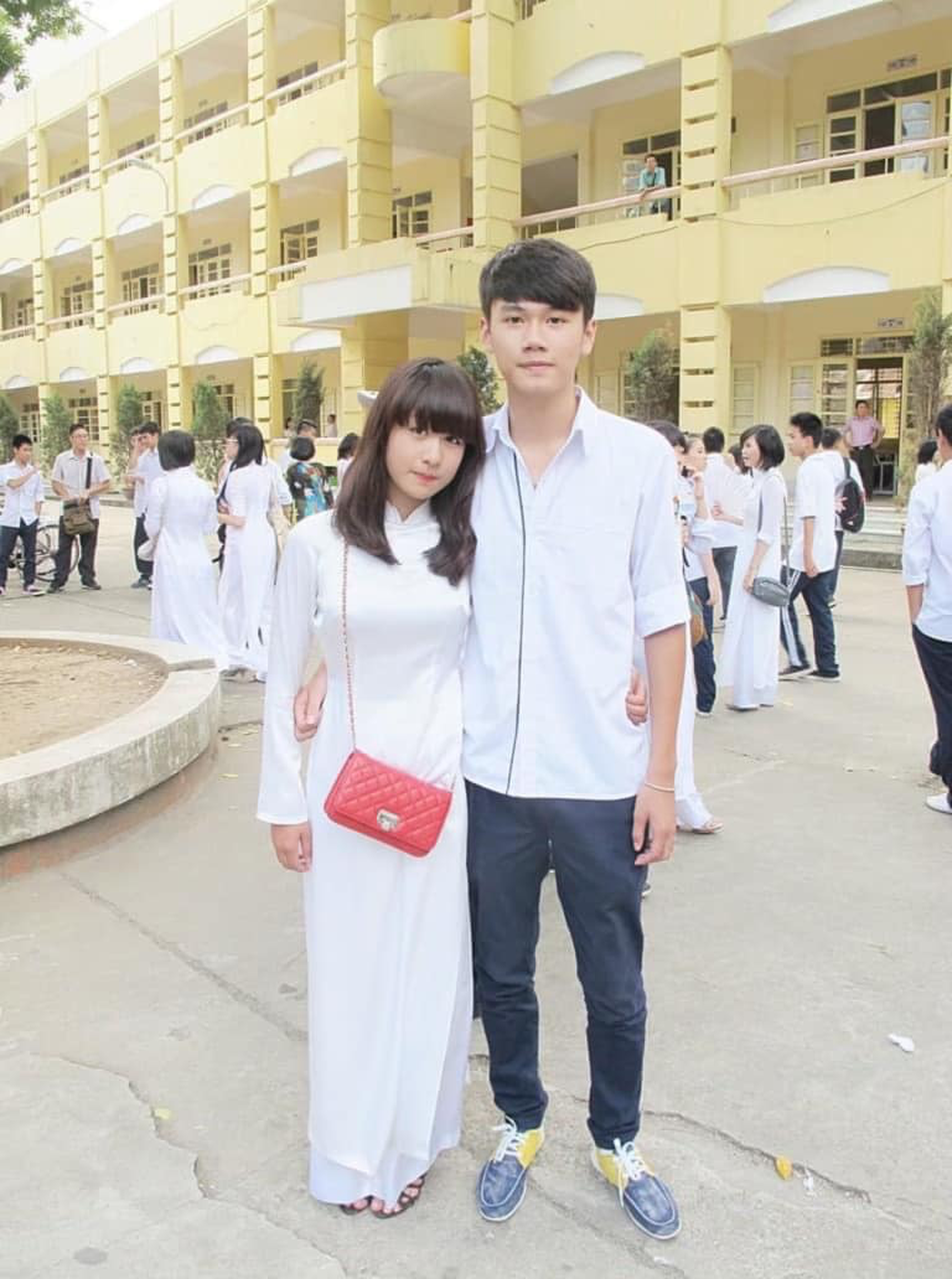 3 cặp đôi nổi tiếng từ bạn thân trở thành vợ chồng giờ ra sao? - 1 3 cặp đôi nổi tiếng từ bạn thân trở thành vợ chồng giờ ra sao? - 1