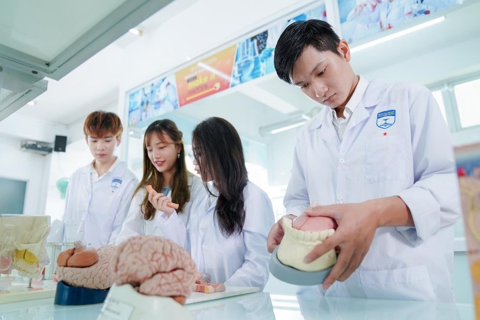 Phương thức xét tuyển học bạ tại HUTECH nhận hồ sơ đợt 2 đến 30/6 - 3 Phương thức xét tuyển học bạ tại HUTECH nhận hồ sơ đợt 2 đến 30/6 - 3