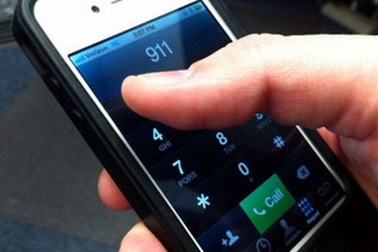 Gọi cảnh sát vì bạn gái không cho “quan hệ”