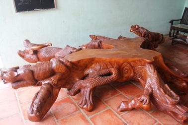 Ngắm bộ rễ cây hình 12 con giáp “siêu độc” của anh nông dân miệt vườn