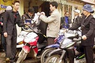 Hà Nội bỏ quy định ngừng đăng ký xe máy