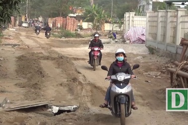 Hà Nội: Chợ dân sinh hơn 22 tỷ đồng xây xong nằm "đắp chiếu"