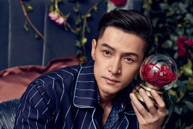 "Ông chú" quyến rũ bậc nhất showbiz Trung Quốc bất ngờ công khai vợ con