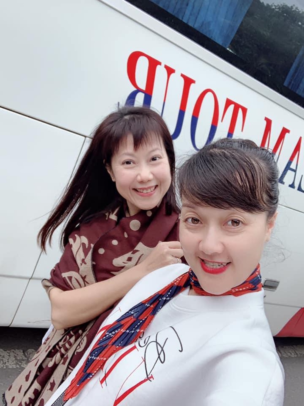 Hương Tươi làm NSND Thu Hà quên thoại, lý giải việc mình Hương Tươi làm NSND Thu Hà quên thoại, lý giải việc mình