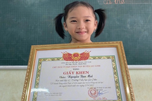 Học sinh lớp 1 trả lại ví có 12 triệu đồng cho người đánh rơi