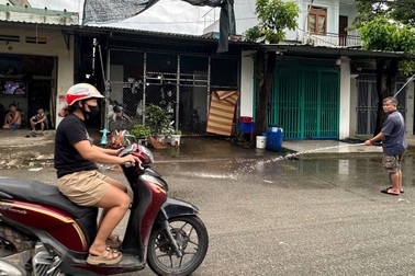 Chồng đâm vợ tử vong rồi tự sát ở TPHCM