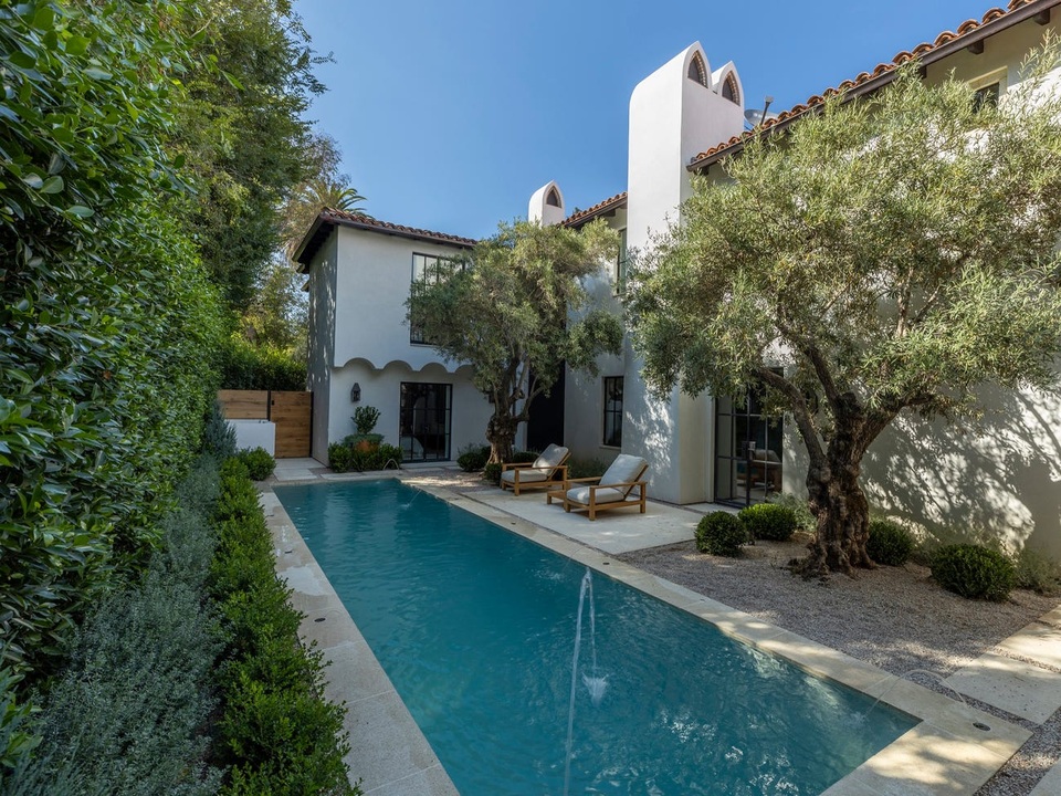 Bên trong căn biệt thự xa hoa hơn 43 triệu USD của cựu CEO Uber - 1 Bên trong căn biệt thự xa hoa hơn 43 triệu USD của cựu CEO Uber - 1