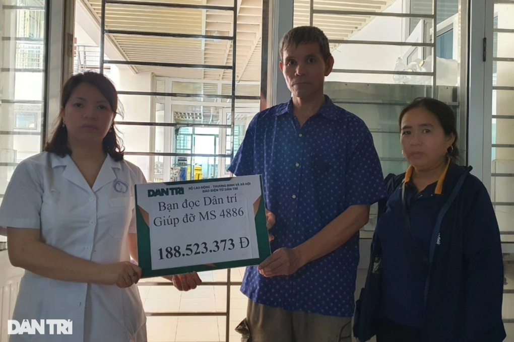 Bạn đọc Dân trí giúp đỡ người vợ ngã vào chảo dầu sôi hơn 350 triệu đồng - 1