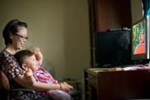 Mẹ già kiện con đòi tiền... trông cháu: Trông người mà ngẫm đến ta!